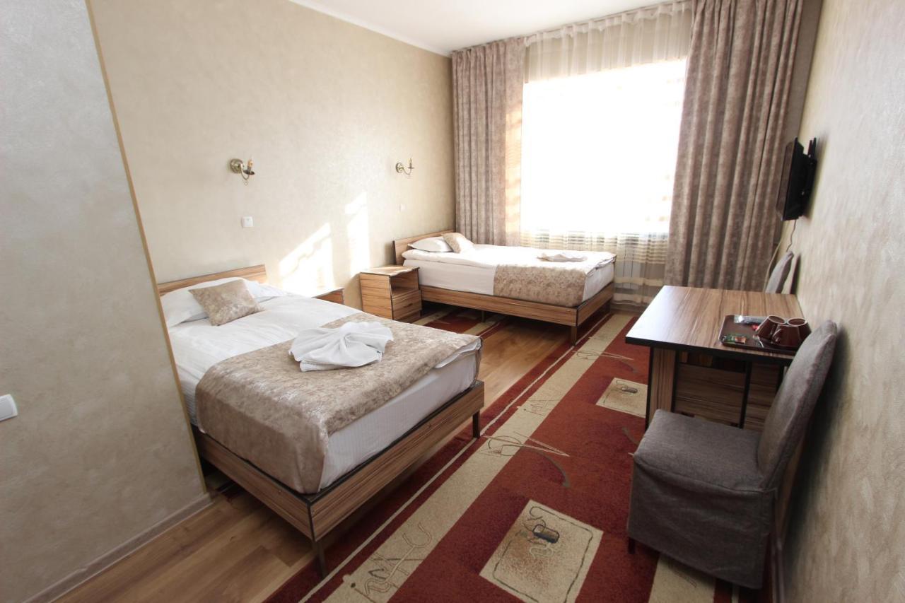 Madanur Hotel カラコル エクステリア 写真